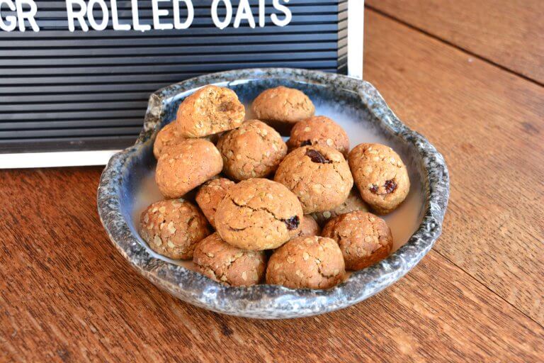 RECIPES | Oatmeal Cookies